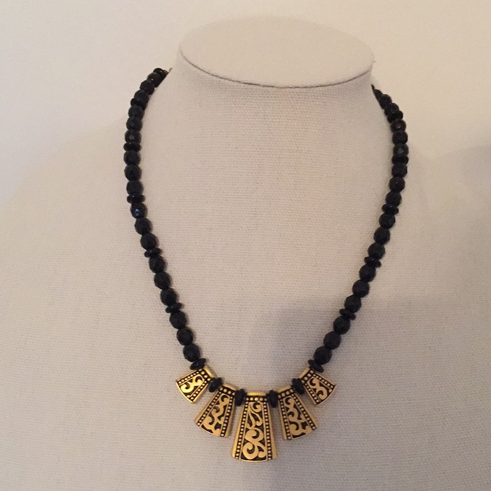 Chico’s Black and Gold Necklace